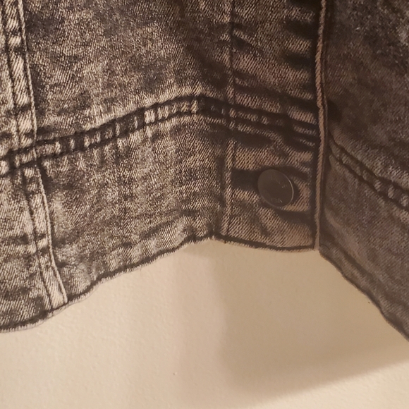 Venus Womens Jean Jacket - Picture 6 of 7